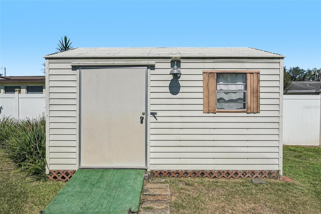 Largo, Florida, 33770, United States, 4 Bedrooms Bedrooms, ,2 BathroomsBathrooms,Residential,For Sale,1963709