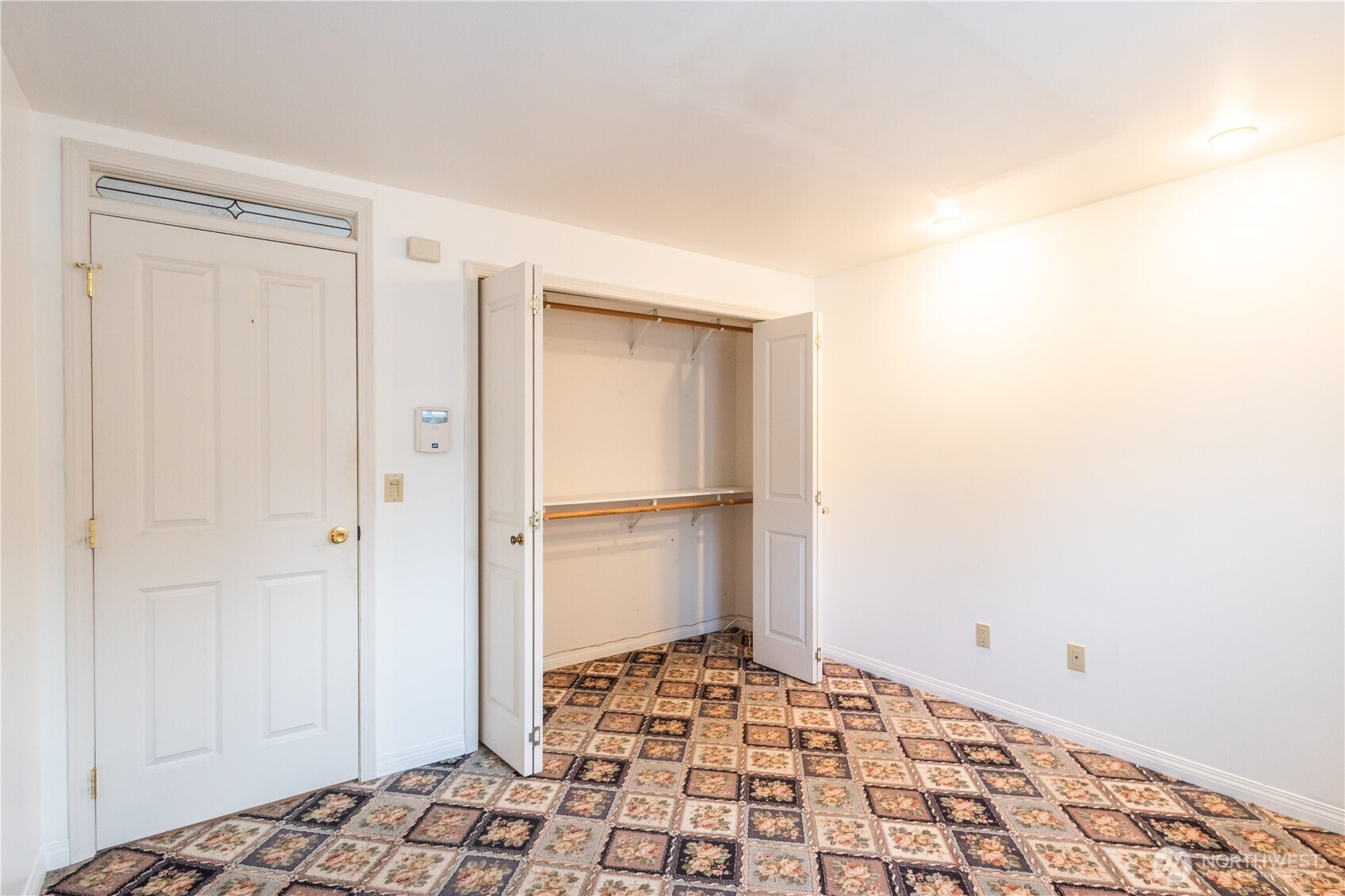 Roslyn, Washington, 98941, United States, 2 Bedrooms Bedrooms, ,2 BathroomsBathrooms,Residential,For Sale,2009097