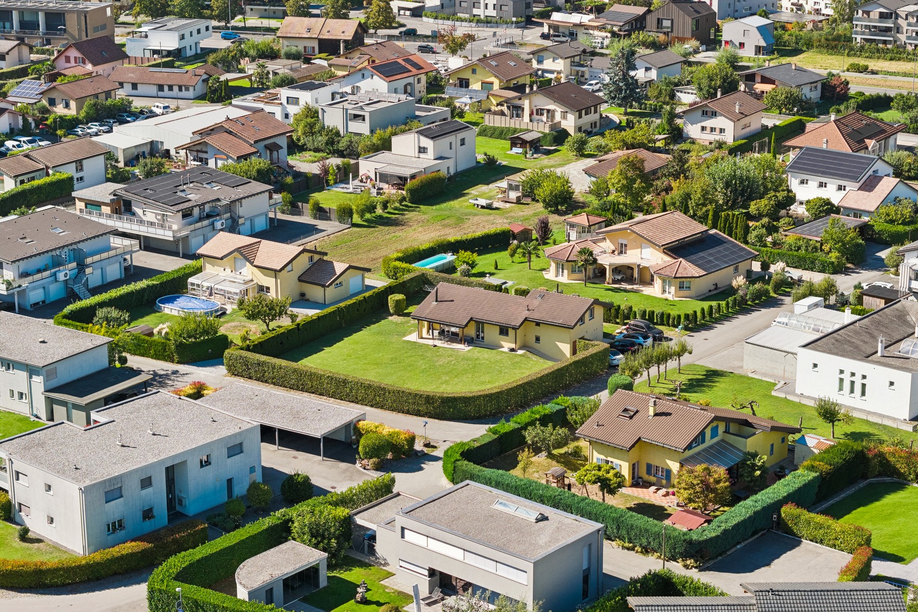  Detached villa with a large lot in a quiet neighborhood - 物件實景