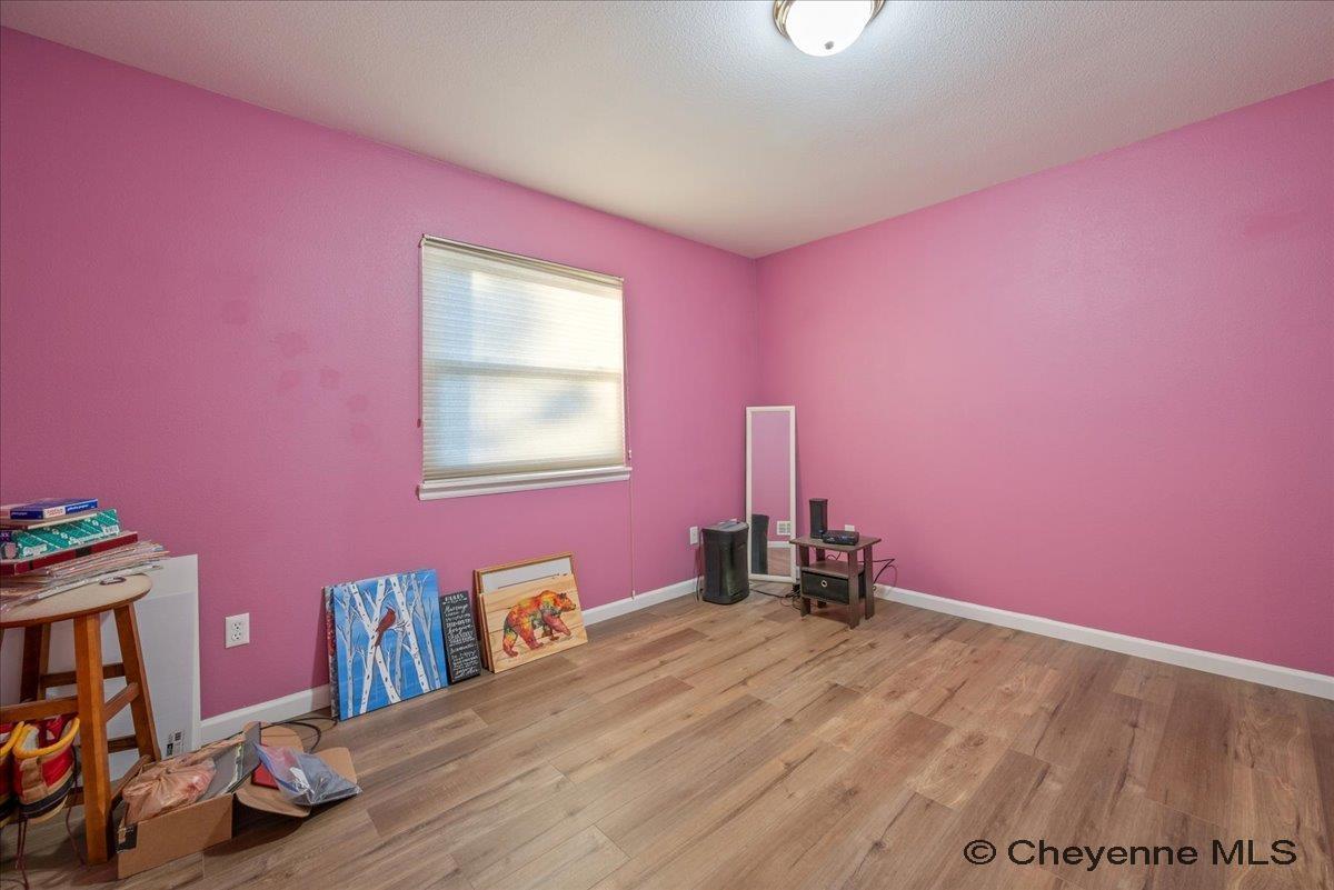 Cheyenne, Wyoming, 82007, United States, 5 Bedrooms Bedrooms, ,3 BathroomsBathrooms,Residential,For Sale,1993548