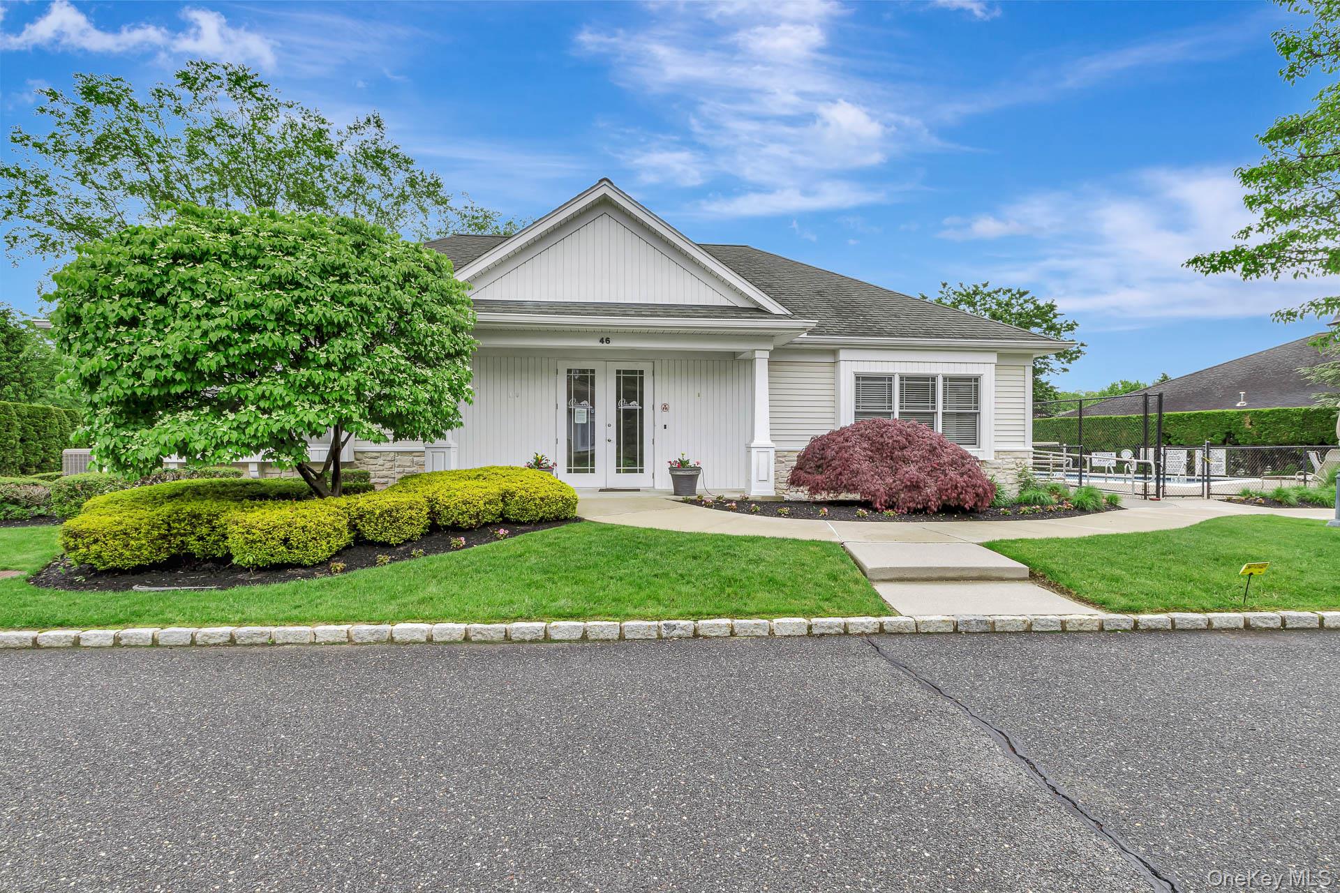  45 Oak Run, Stony Brook, NY, 11790 - 物件實景