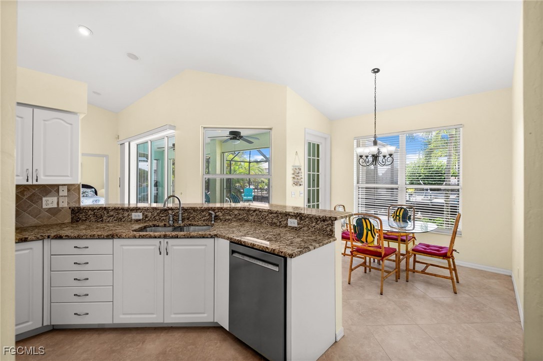 St James City, Florida, 33956, United States, 3 Bedrooms Bedrooms, ,2 BathroomsBathrooms,Residential,For Sale,1937944