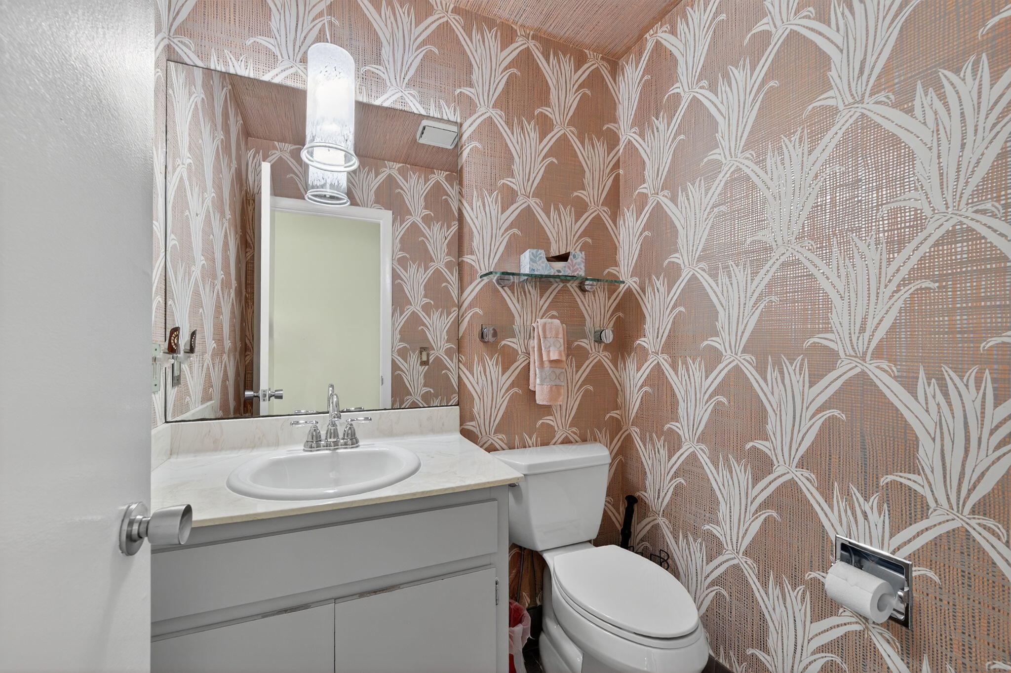 Coral Springs, Florida, 33071, United States, 4 Bedrooms Bedrooms, ,3 BathroomsBathrooms,Residential,For Sale,1989618