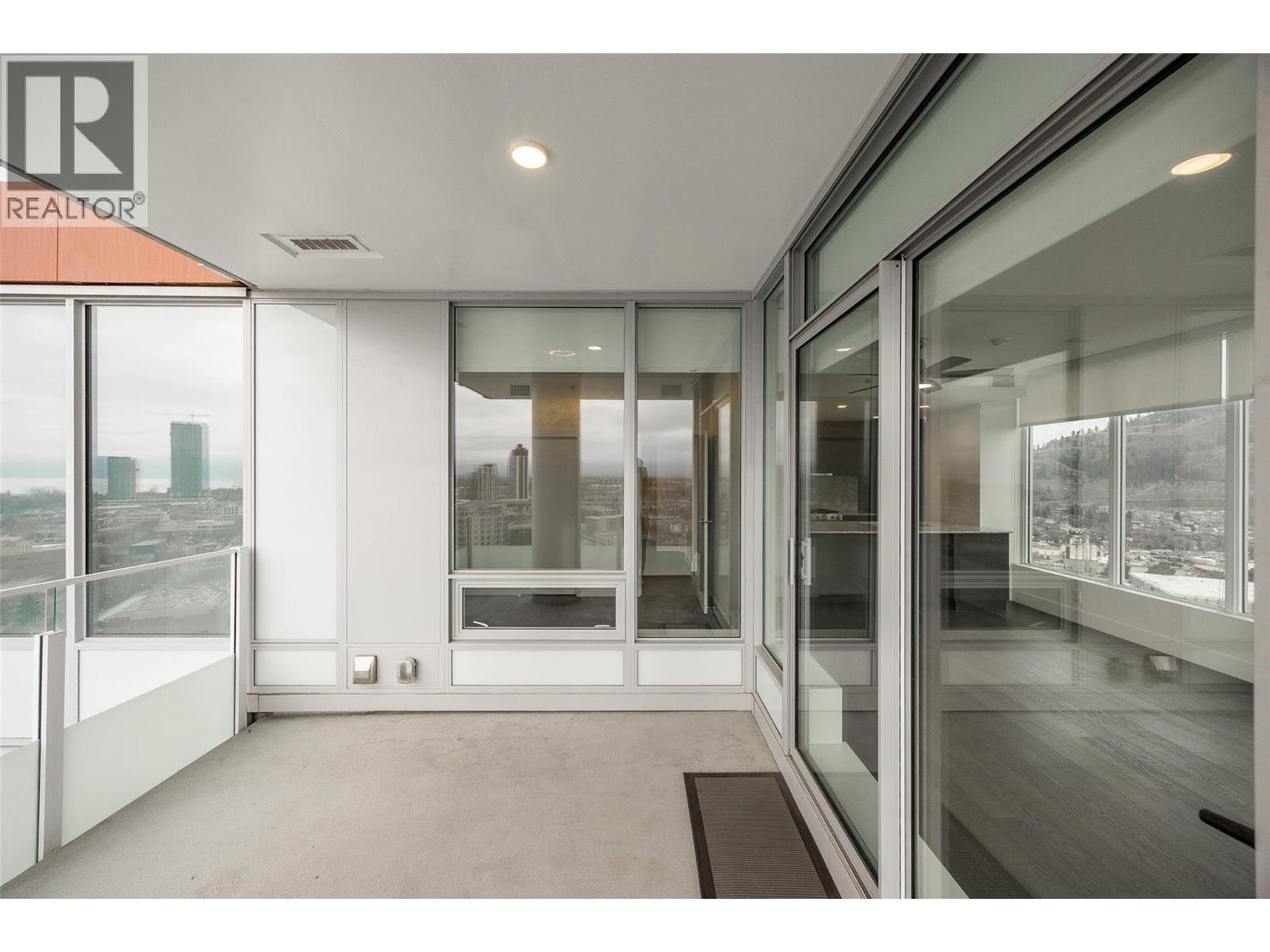 KELOWNA, British Columbia, V1Y 0J4, CA, 2 Bedrooms Bedrooms, ,2 BathroomsBathrooms,Residential,For Sale,1910840