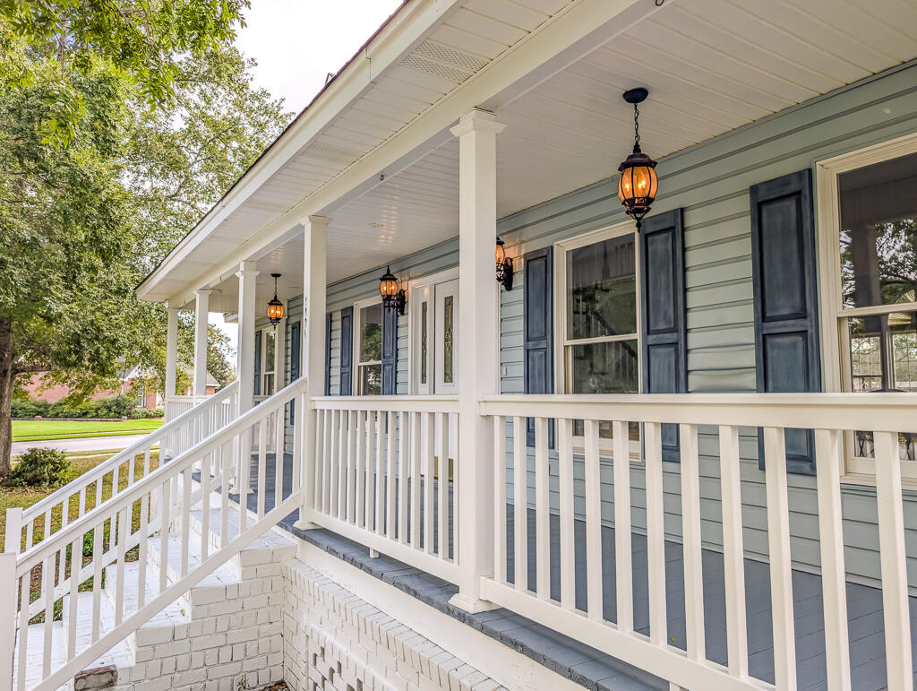 Moncks Corner, South Carolina, 29461, United States, 4 Bedrooms Bedrooms, ,3 BathroomsBathrooms,Residential,For Sale,1986405