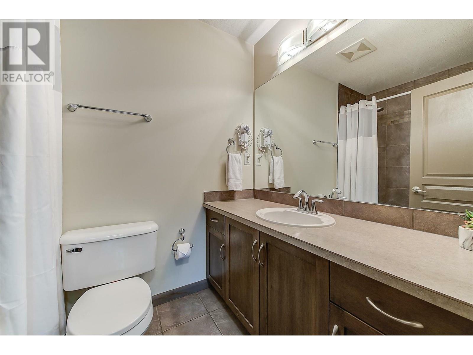 KELOWNA, British Columbia, V1Y 1G6, CA, 2 Bedrooms Bedrooms, ,2 BathroomsBathrooms,Residential,For Sale,1961350