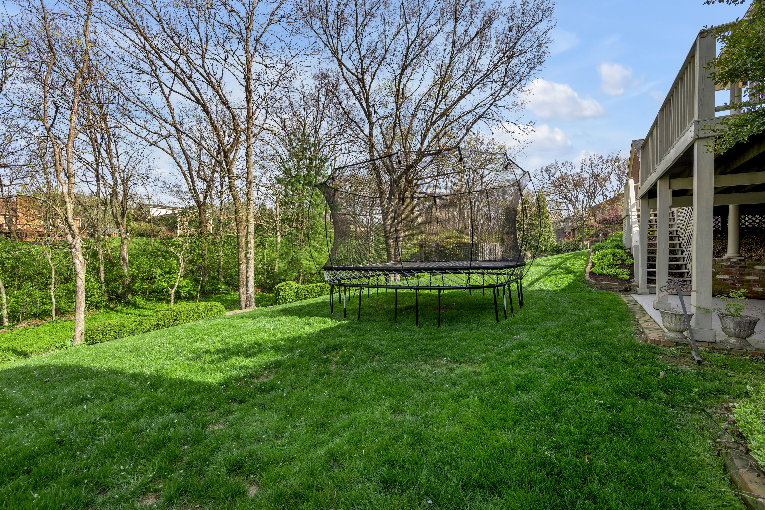  2071 Manor Drive - 物件實景