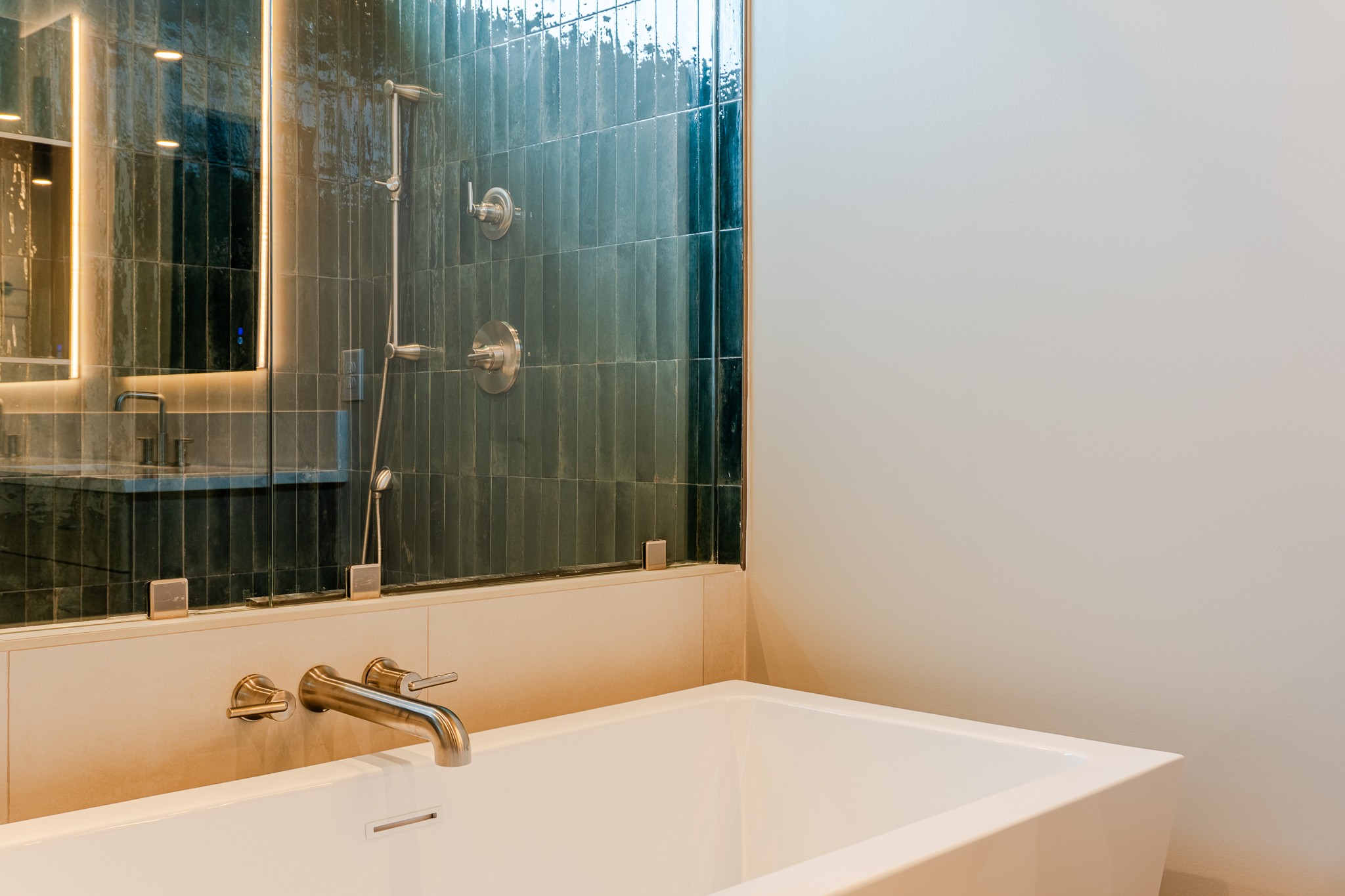 Nashville, Tennessee, 37212, United States, 4 Bedrooms Bedrooms, ,4 BathroomsBathrooms,Residential,For Sale,1792994