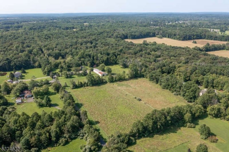 Kingwood Twp., New Jersey, 08822, United States, 3 Bedrooms Bedrooms, ,2 BathroomsBathrooms,Residential,For Sale,1903719