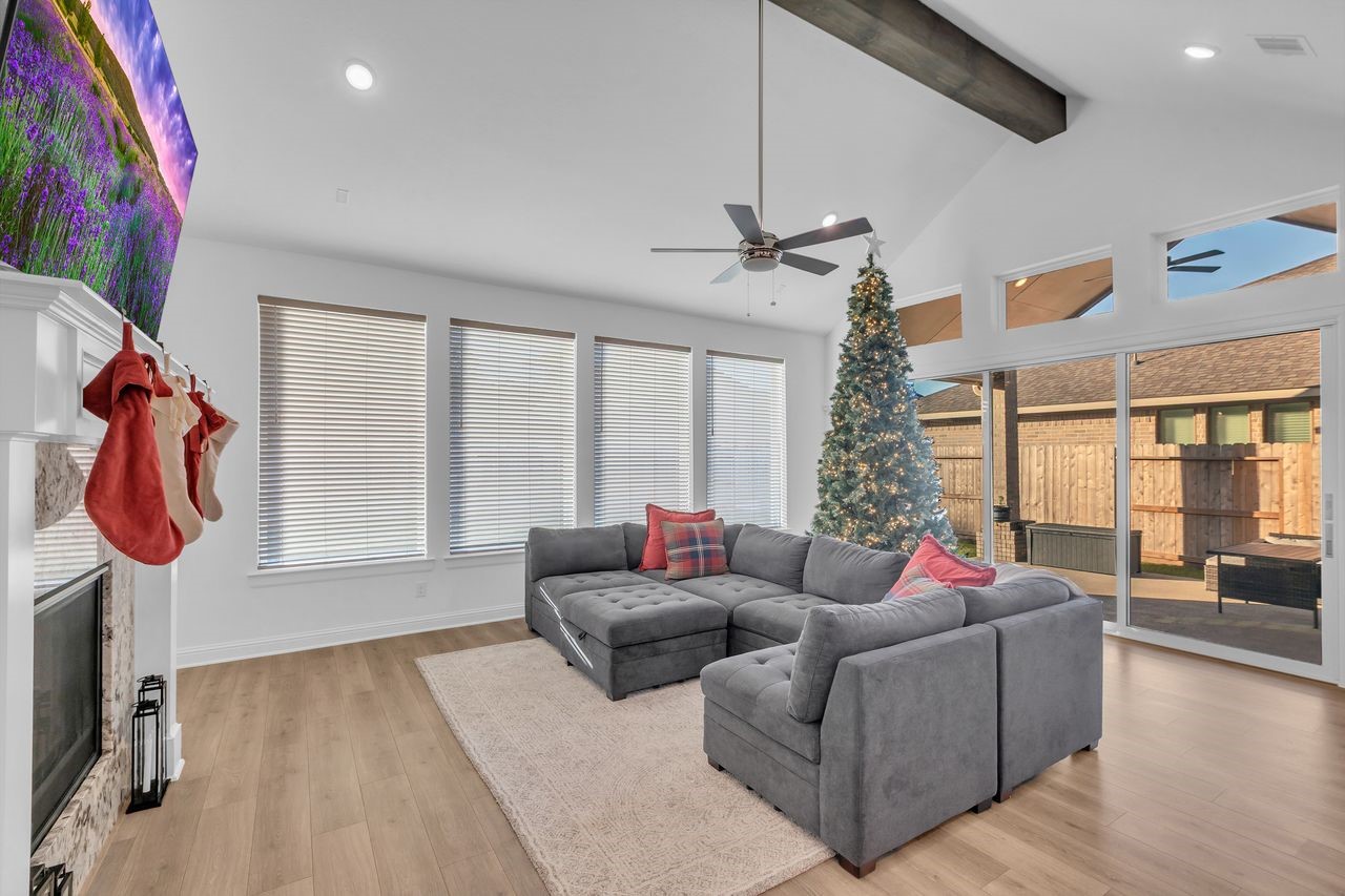 Porter, Texas, 77365, United States, 4 Bedrooms Bedrooms, ,5 BathroomsBathrooms,Residential,For Sale,1992843