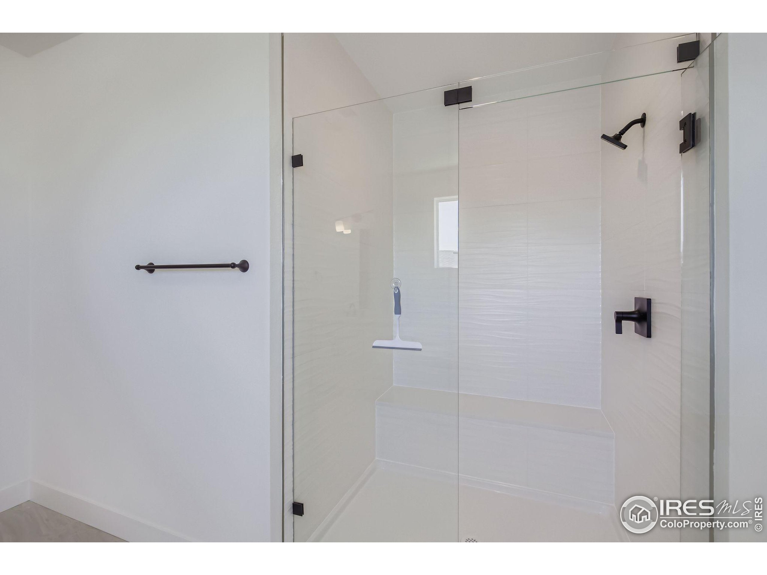 Loveland, Colorado, 80538, United States, 5 Bedrooms Bedrooms, ,6 BathroomsBathrooms,Residential,For Sale,1913101