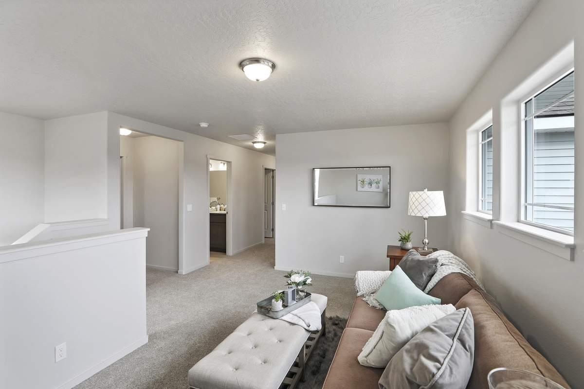 Spokane Valley, Washington, 99016, United States, 4 Bedrooms Bedrooms, ,3 BathroomsBathrooms,Residential,For Sale,1752337