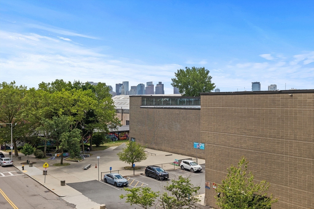 Boston, Massachusetts, 02128, United States, 2 Bedrooms Bedrooms, ,2 BathroomsBathrooms,Residential,For Sale,1929119