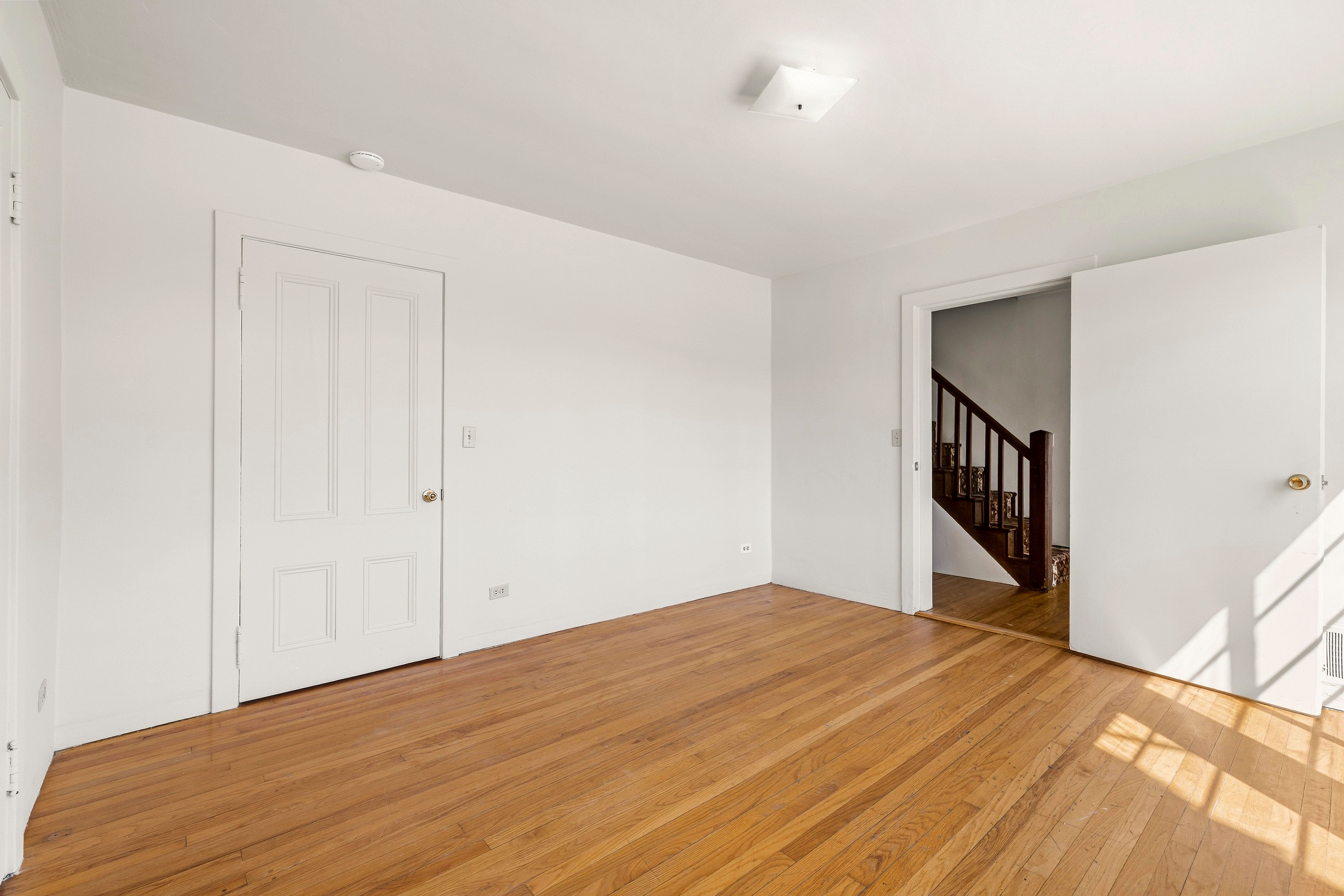  1241 Arcade Boulevard, Sacramento, CA 95815 - 物件實景