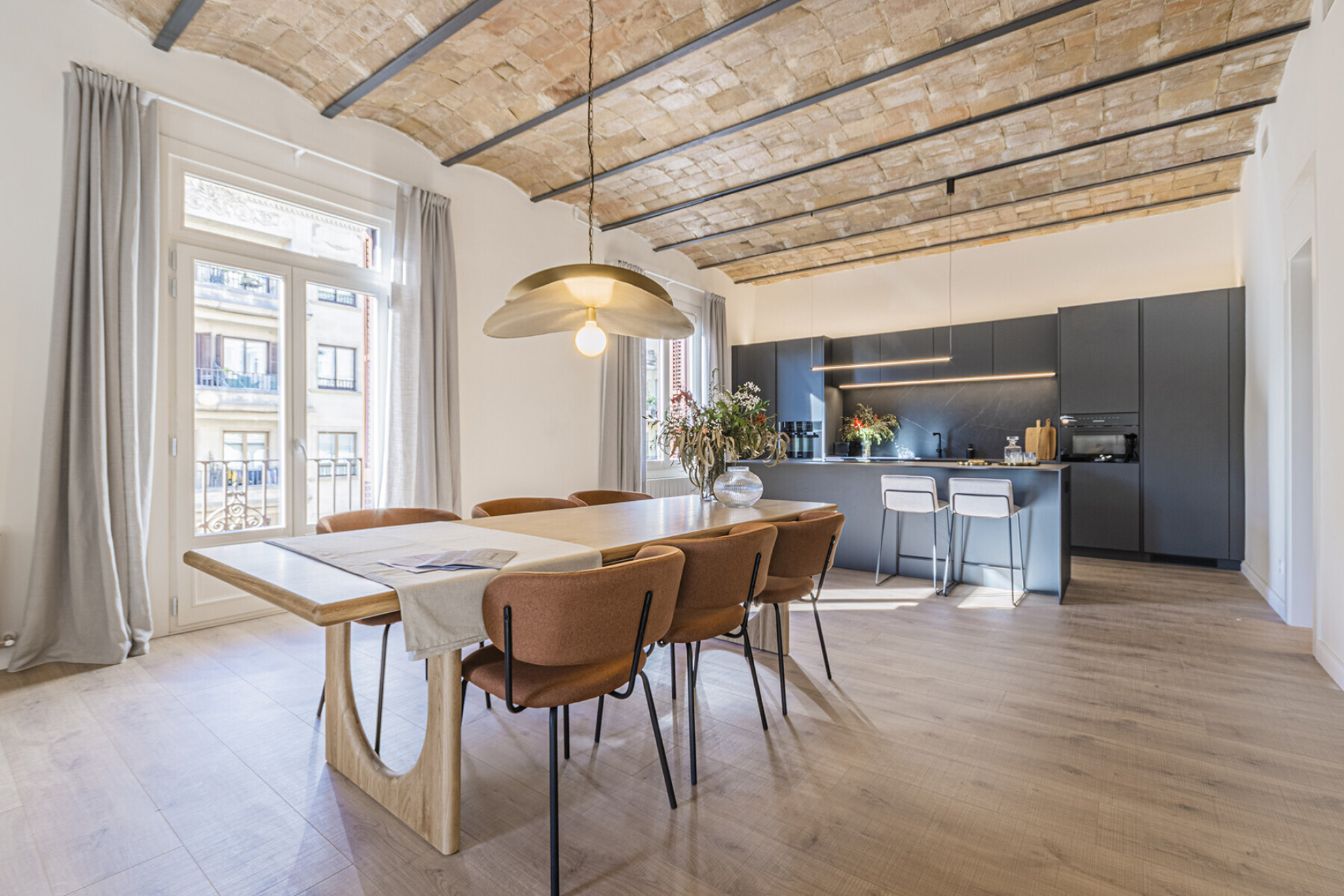  Spacious corner apartment with lots of light in Dreta de lEixample - 物件實景