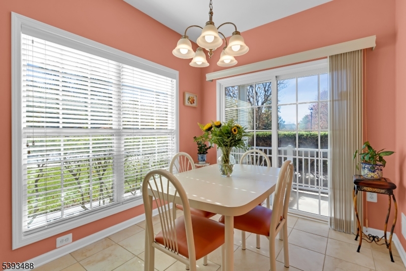 Franklin Twp., New Jersey, 08873, United States, 2 Bedrooms Bedrooms, ,2 BathroomsBathrooms,Residential,For Sale,2002075