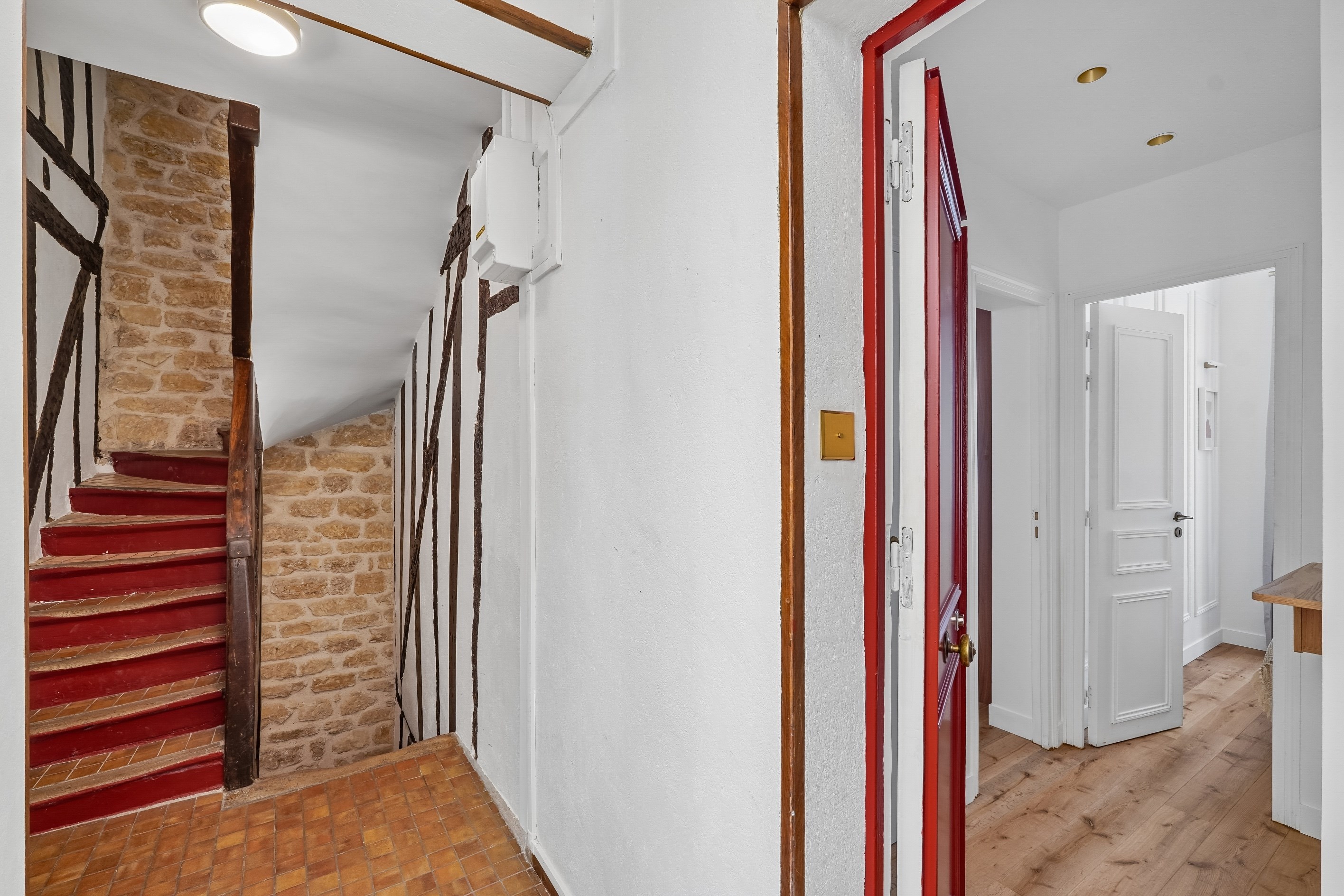  Bac - Verneuil : Superb renovated 2 bedrooms apartment - with AC - 物件實景