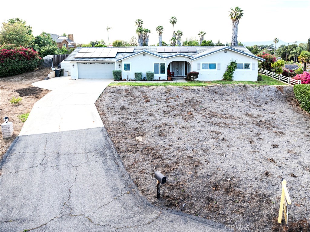 Escondido, California, 92025, United States, 3 Bedrooms Bedrooms, ,2 BathroomsBathrooms,Residential,For Sale,1986059