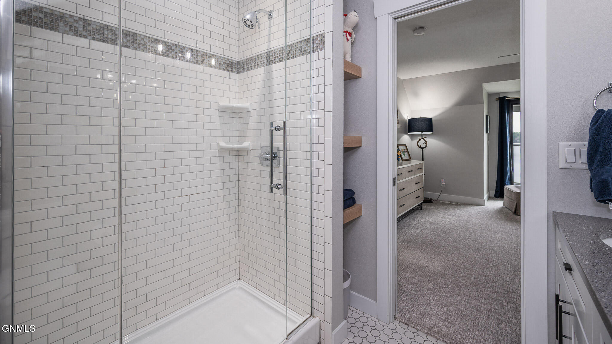 Bismarck, North Dakota, 58504, United States, 6 Bedrooms Bedrooms, ,4 BathroomsBathrooms,Residential,For Sale,1982102