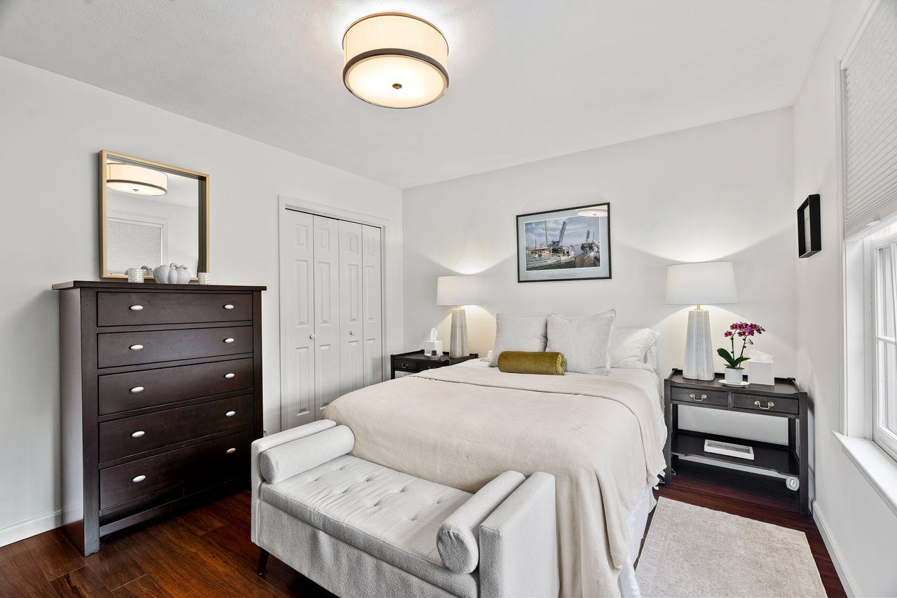 Bedford, New Hampshire, 03110, United States, 3 Bedrooms Bedrooms, ,3 BathroomsBathrooms,Residential,For Sale,1989387