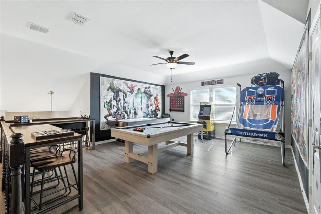 Oak Point, Texas, 75068, United States, 4 Bedrooms Bedrooms, ,3 BathroomsBathrooms,Residential,For Sale,1976023