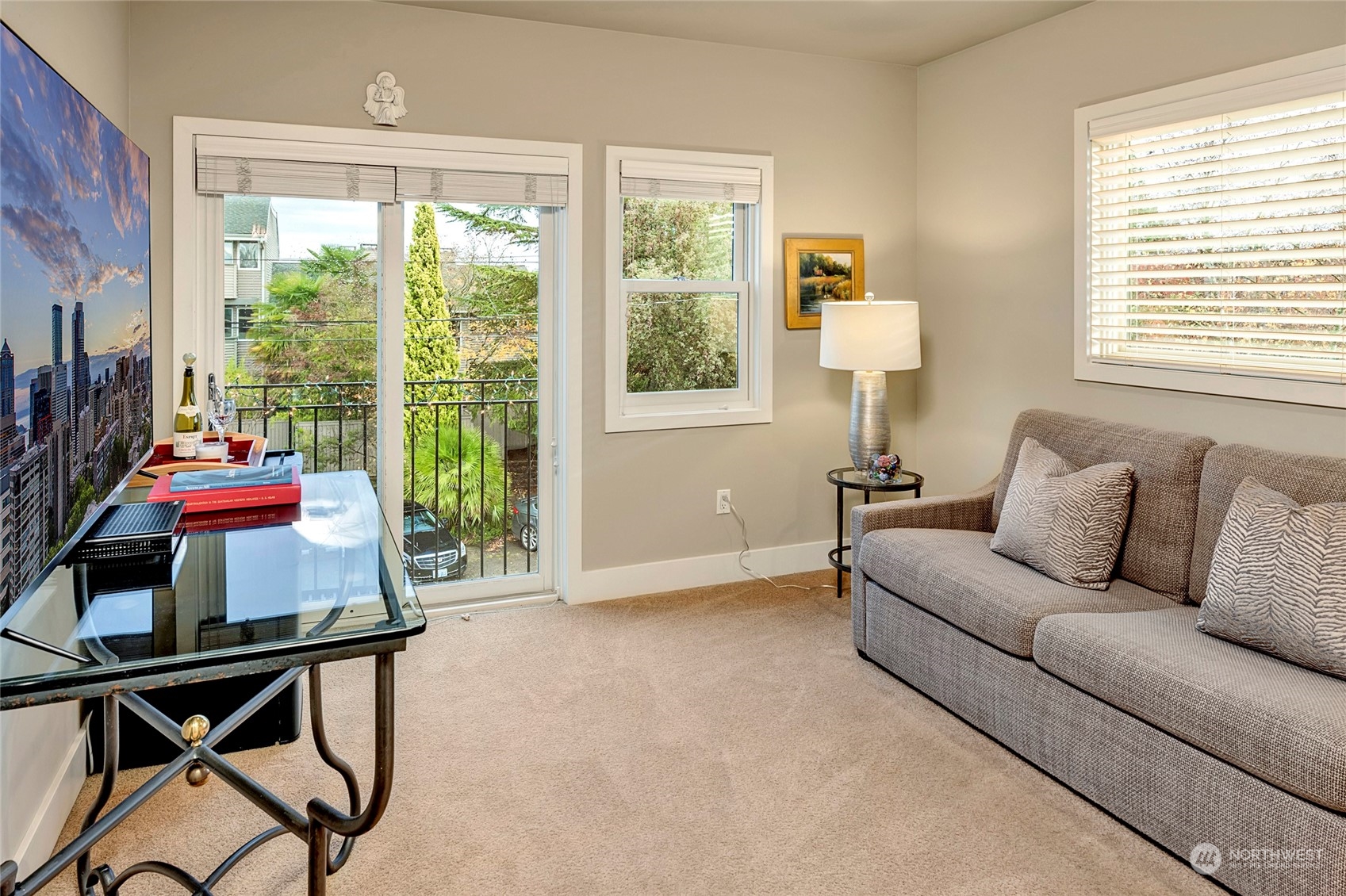 Seattle, Washington, 98112, United States, 5 Bedrooms Bedrooms, ,1 BathroomBathrooms,Residential,For Sale,1876095