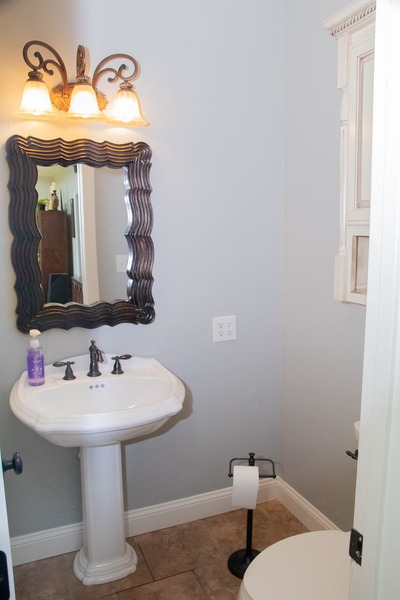 Union City, Tennessee, 38261, United States, 4 Bedrooms Bedrooms, ,4 BathroomsBathrooms,Residential,For Sale,1943312