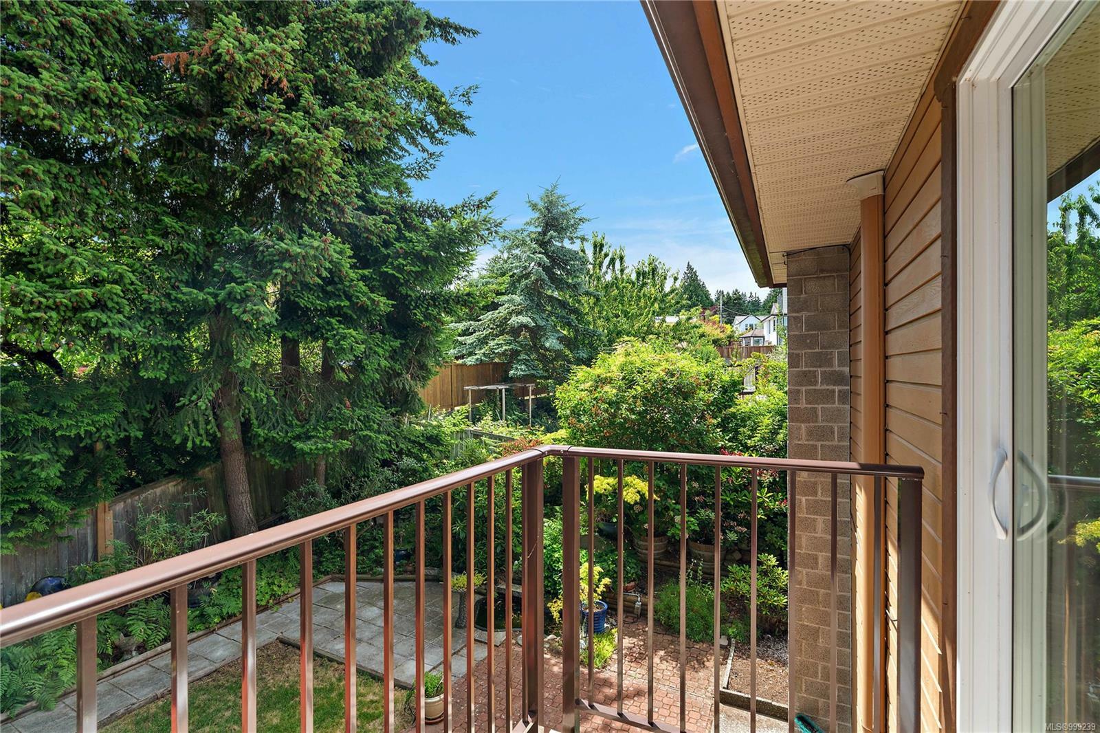 NANAIMO, British Columbia, V9V 1E9, CA, 3 Bedrooms Bedrooms, ,Residential,For Sale,1874678