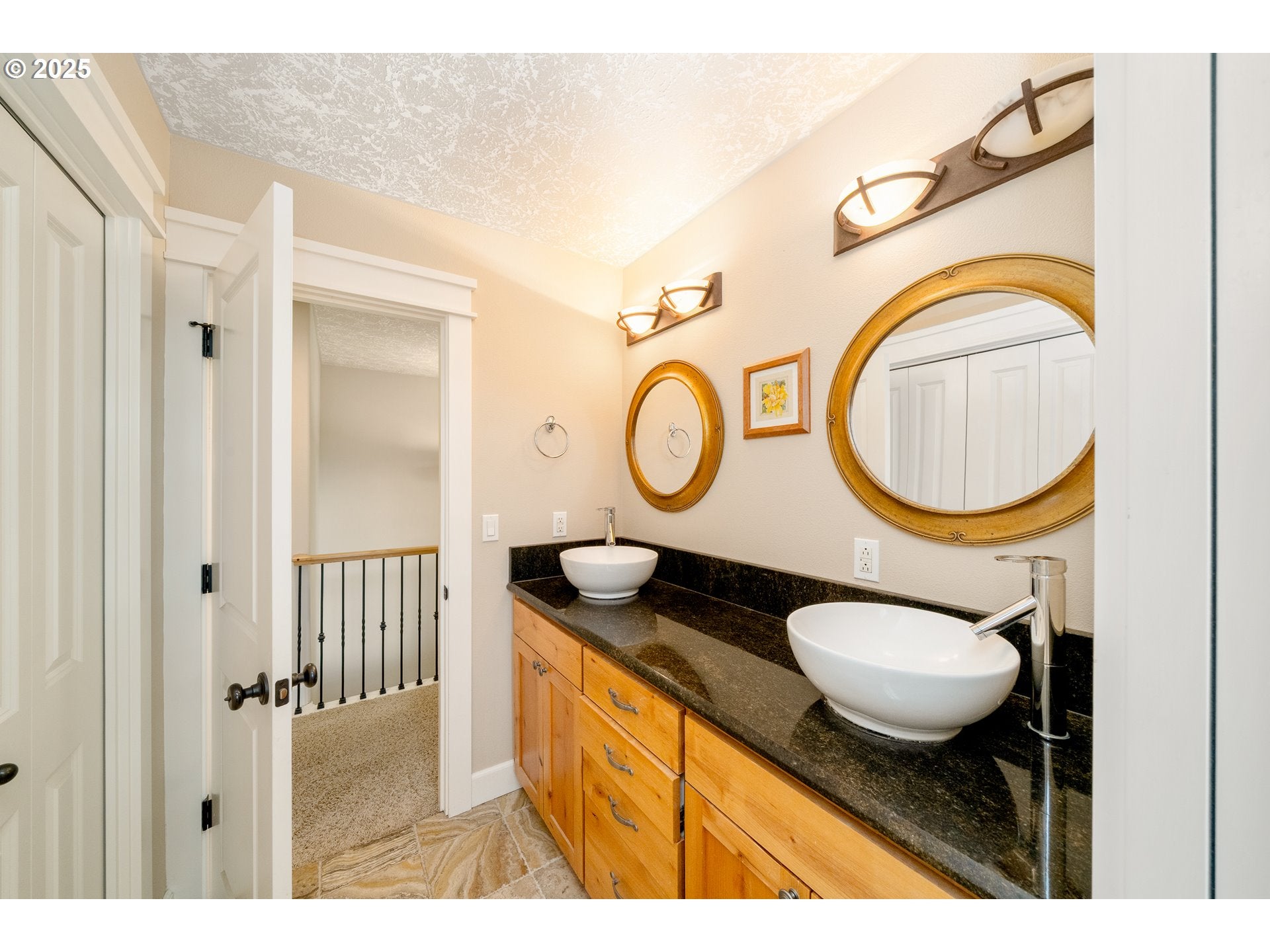 Tillamook, Oregon, 97141, United States, 3 Bedrooms Bedrooms, ,4 BathroomsBathrooms,Residential,For Sale,1998230