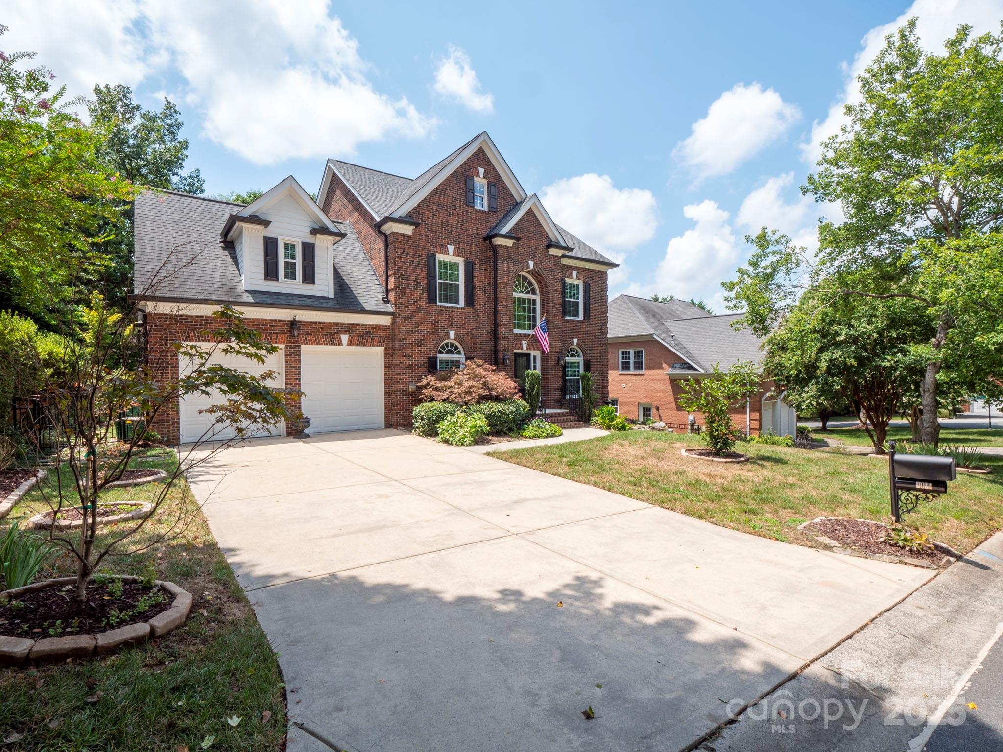 Charlotte, North Carolina, 28270, United States, 3 Bedrooms Bedrooms, ,4 BathroomsBathrooms,Residential,For Sale,1906717