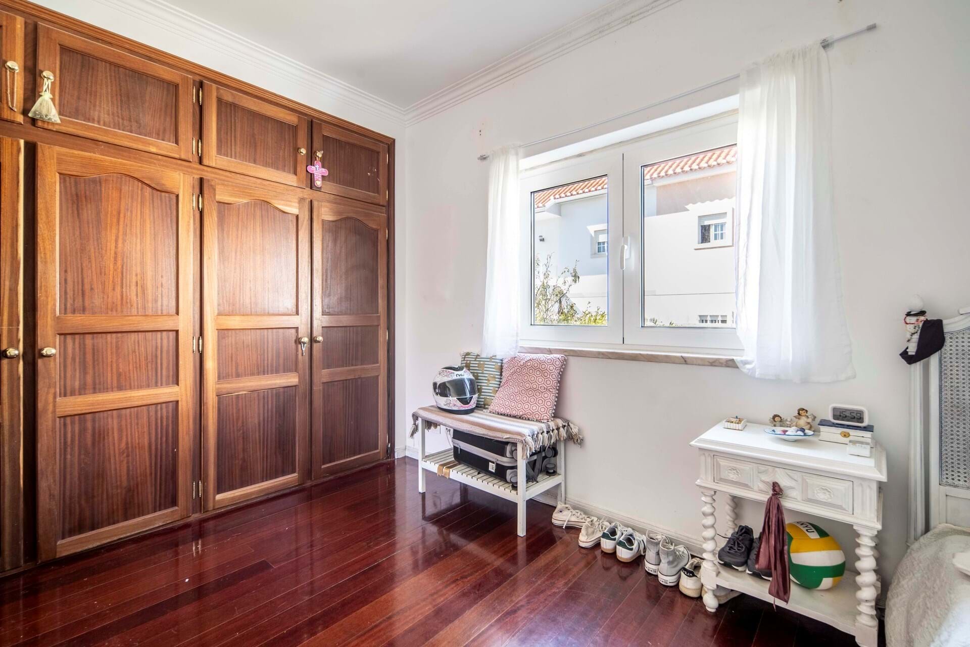 Cascais, Lisbon, 2645-243, PT, 4 Bedrooms Bedrooms, ,3 BathroomsBathrooms,Residential,For Sale,1698924