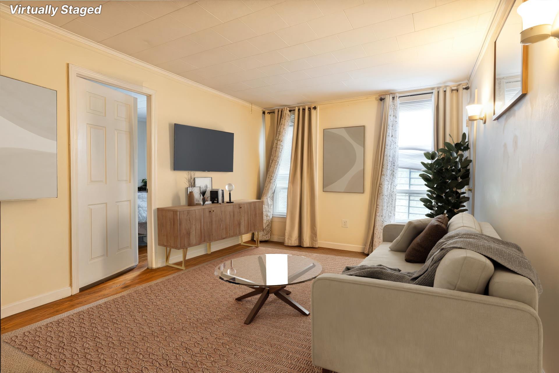 Sunnyside, New York, 11104, United States, 5 Bedrooms Bedrooms, ,3 BathroomsBathrooms,Residential,For Sale,1823180