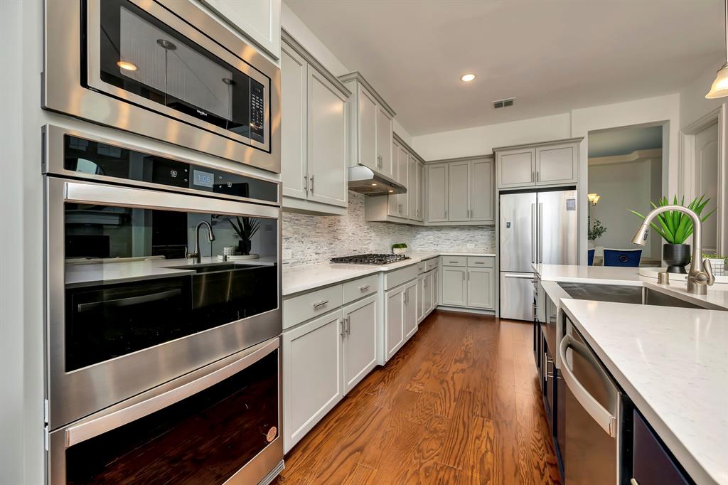 Rockwall, Texas, 75087, United States, 4 Bedrooms Bedrooms, ,6 BathroomsBathrooms,Residential,For Sale,1795252