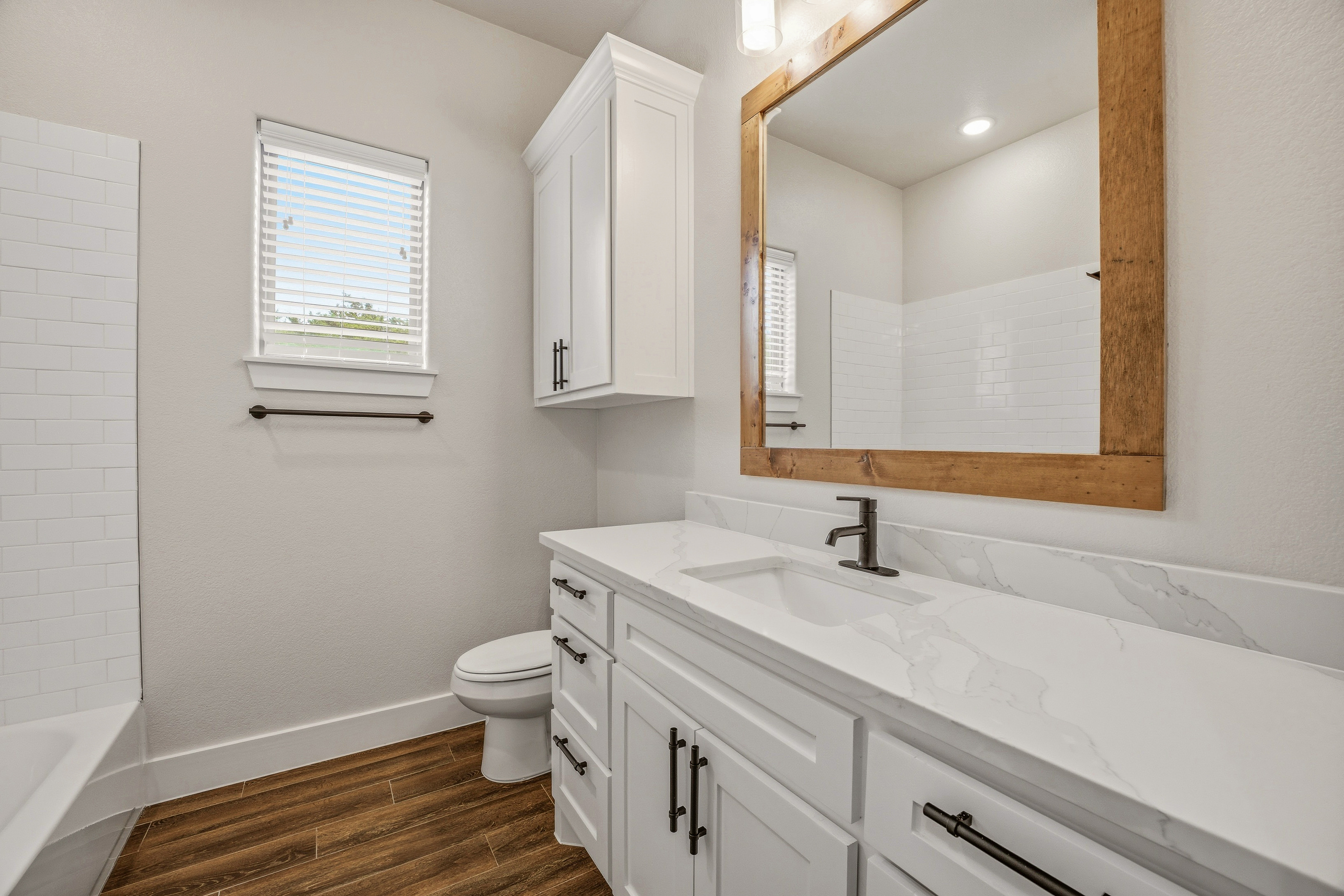  198 Cedar Mountain Drive, Weatherford, TX, 76085 - 物件實景