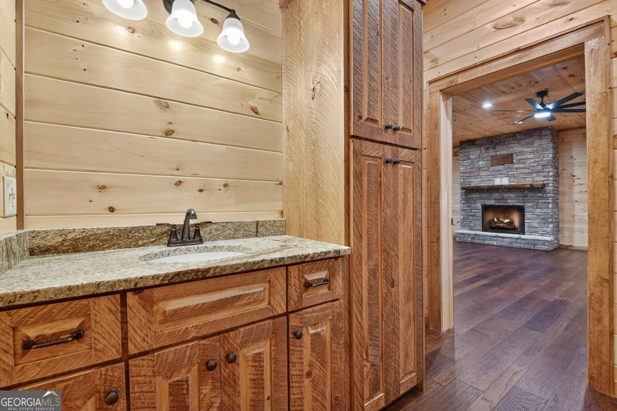 Mineral Bluff, Georgia, 30559, United States, 4 Bedrooms Bedrooms, ,3 BathroomsBathrooms,Residential,For Sale,1953932