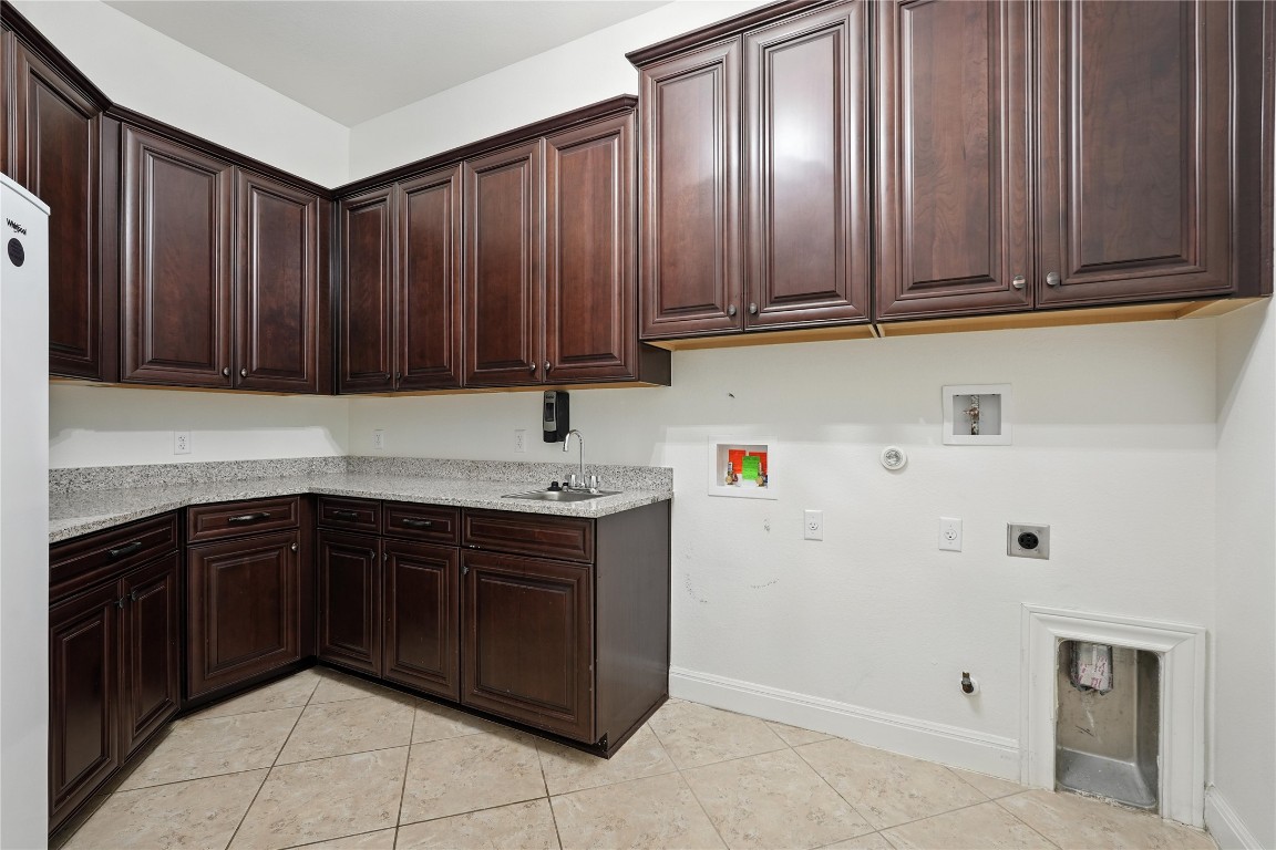 Bee Cave, Texas, 78738, United States, 5 Bedrooms Bedrooms, ,4 BathroomsBathrooms,Residential,For Sale,1900893