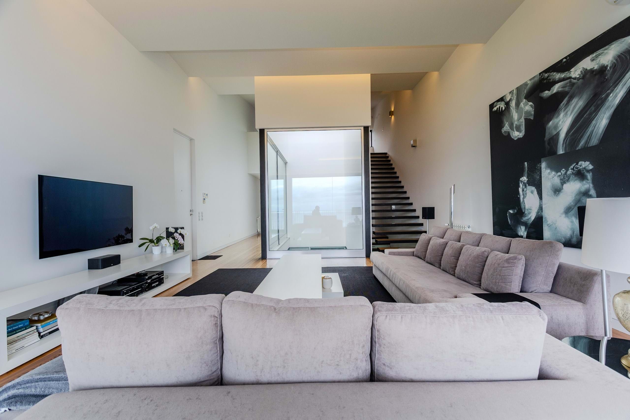 Ponta Delgada, Ilha de São Miguel, 9560-501, PT, 3 Bedrooms Bedrooms, ,4 BathroomsBathrooms,Residential,For Sale,1826448