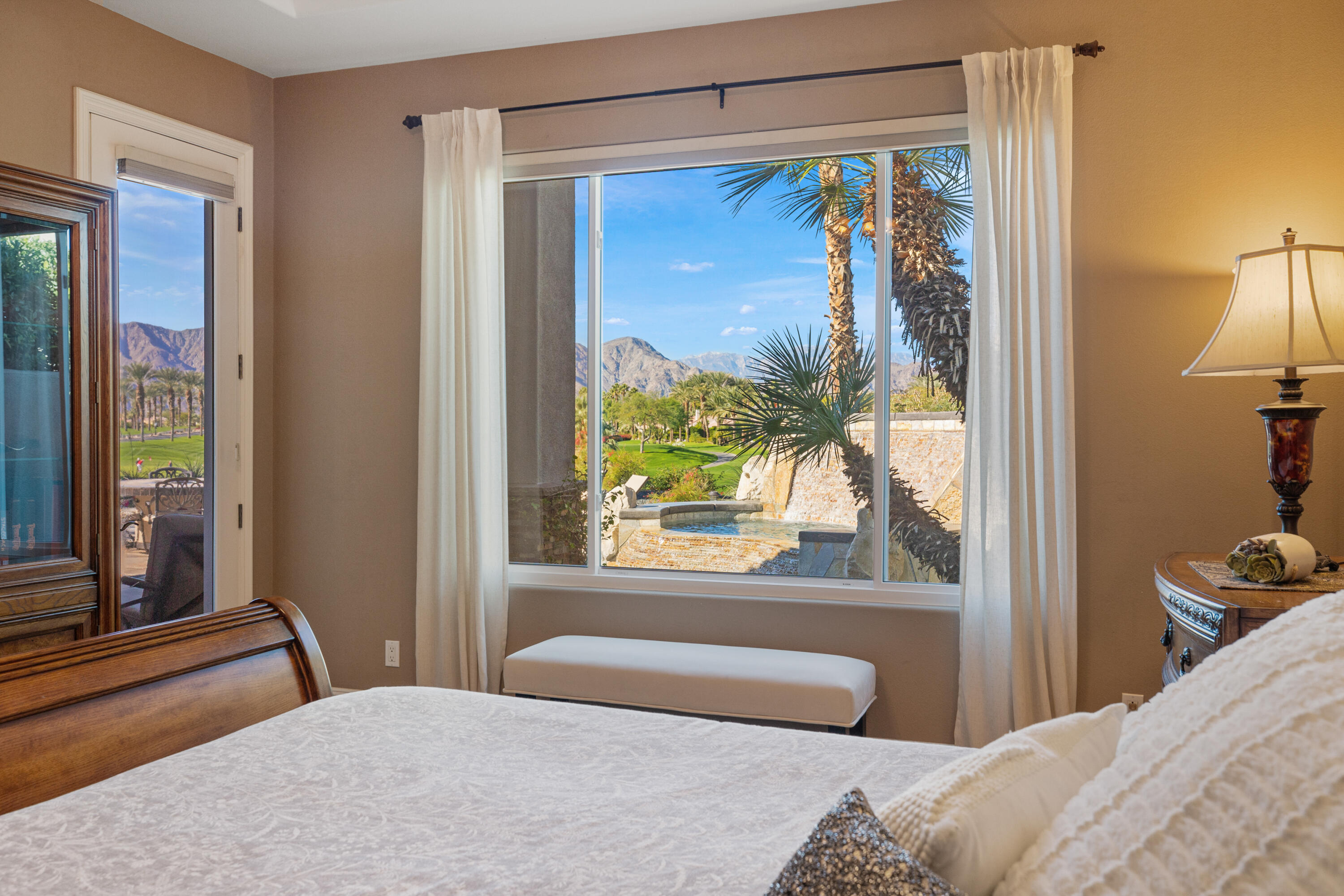 La Quinta, California, 92253, United States, 3 Bedrooms Bedrooms, ,4 BathroomsBathrooms,Residential,For Sale,2002197