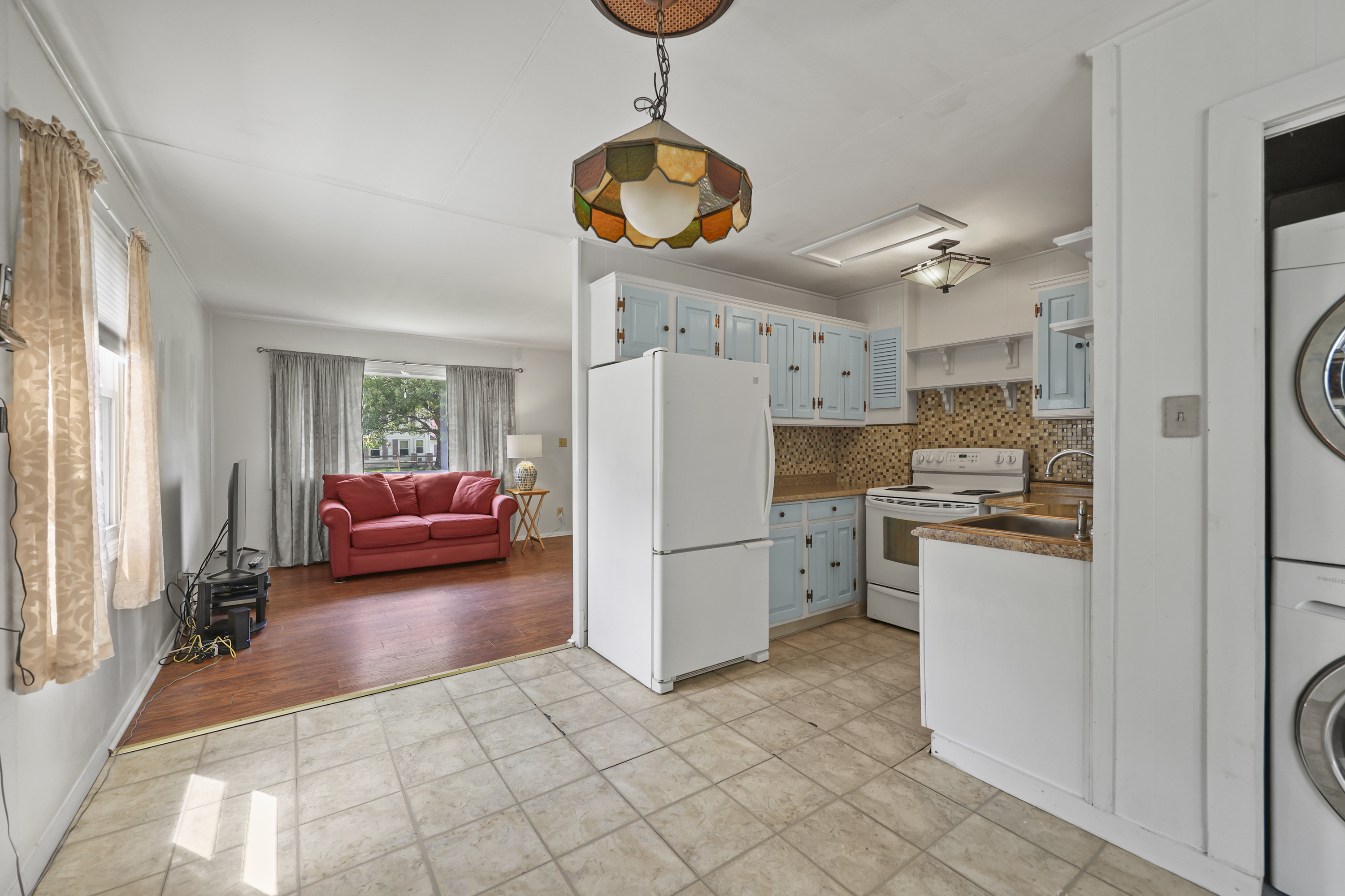  Sweet & Petite Inviting One-Level Easy Care Home - 物件實景