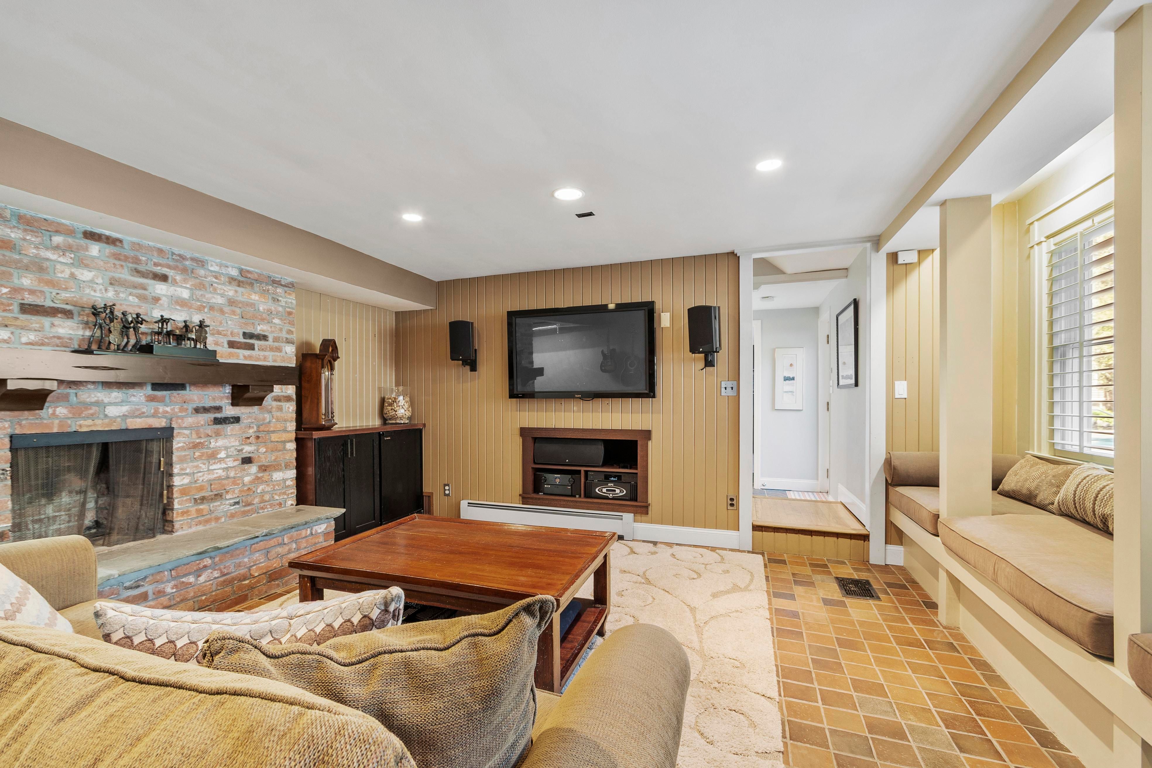  343 Holden Wood Road, Concord, MA 01742 - 物件實景