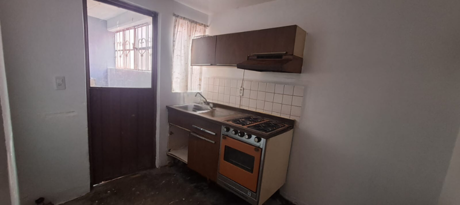 Carretera Tenayuca Chalmita, Gustavo A. Madero, Ciudad de México, 07239, Mexico, 2 Bedrooms Bedrooms, ,1 BathroomBathrooms,Residential,For Sale,Carretera Tenayuca Chalmita,1646977