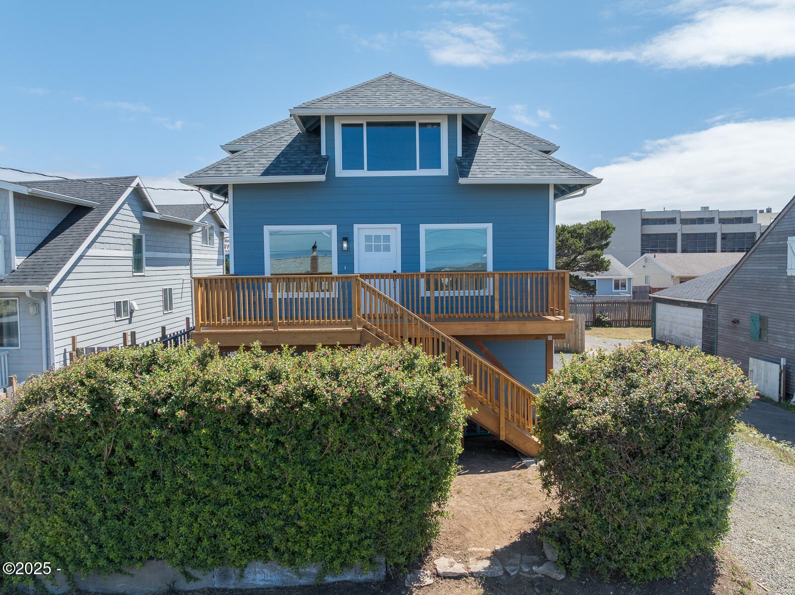 Newport, Oregon, 97365, United States, 4 Bedrooms Bedrooms, ,Residential,For Sale,1903542