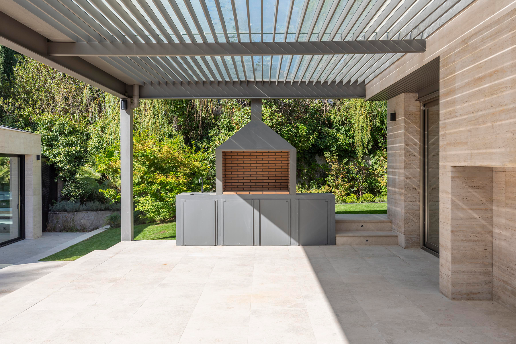  Contemporary villa with exceptional privacy in La Moraleja - 物件實景