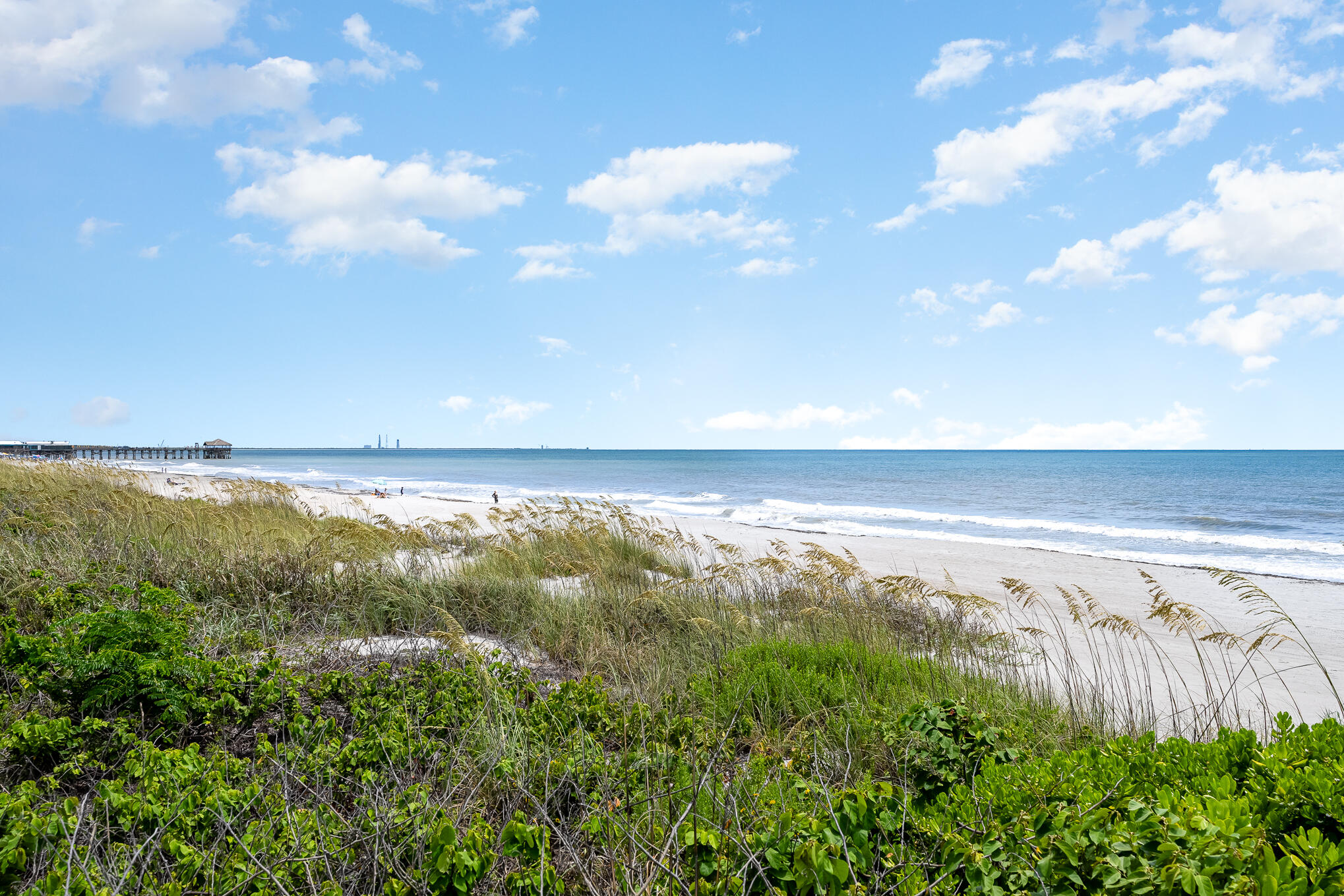 Cocoa Beach, Florida, 32931, United States, 3 Bedrooms Bedrooms, ,2 BathroomsBathrooms,Residential,For Sale,1870691