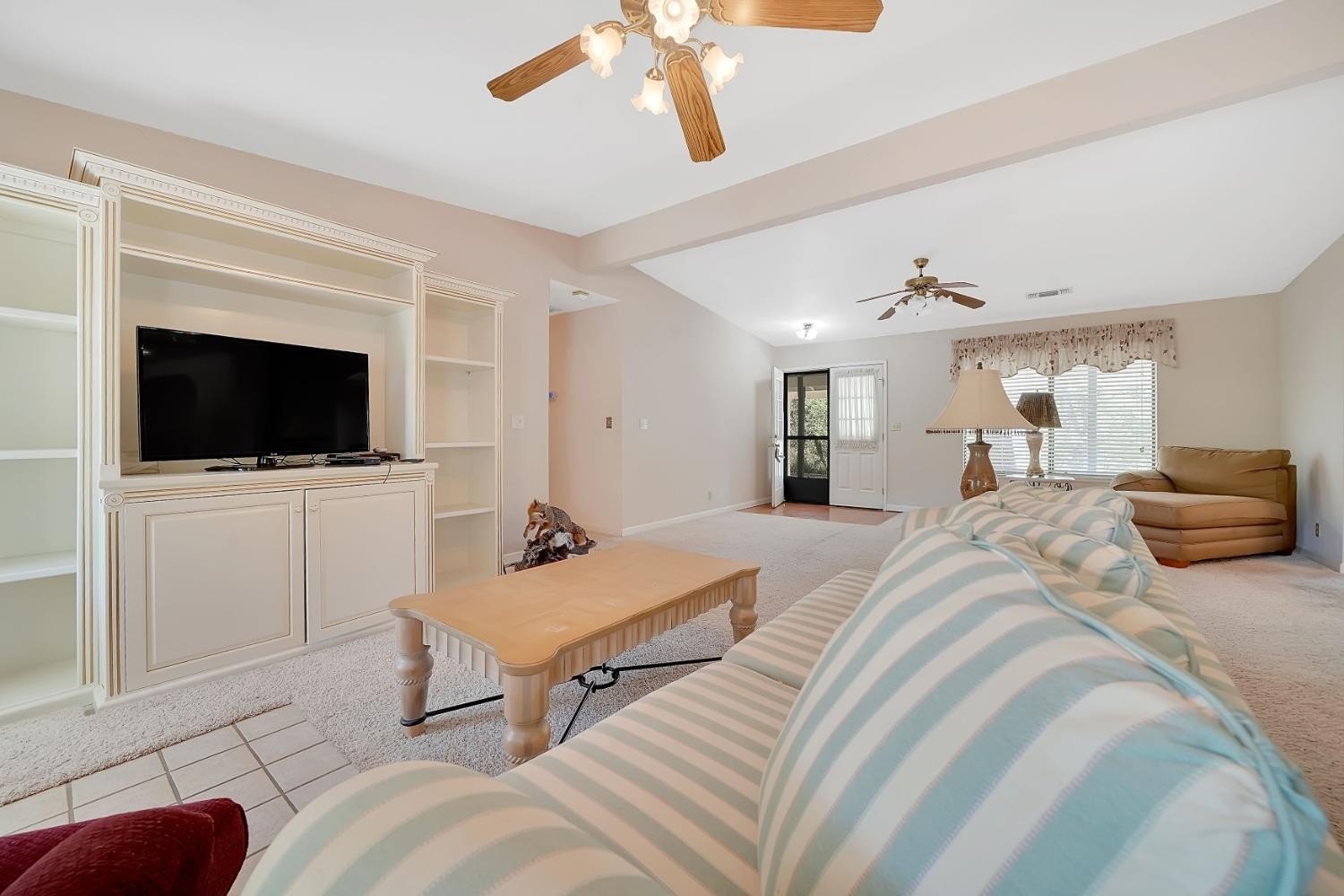 Valley Springs, California, 95252, United States, 3 Bedrooms Bedrooms, ,2 BathroomsBathrooms,Residential,For Sale,1944920