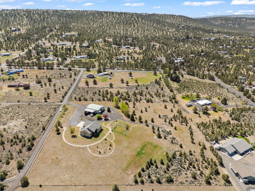 Prineville, Oregon, 97754, United States, 3 Bedrooms Bedrooms, ,3 BathroomsBathrooms,Residential,For Sale,1804823