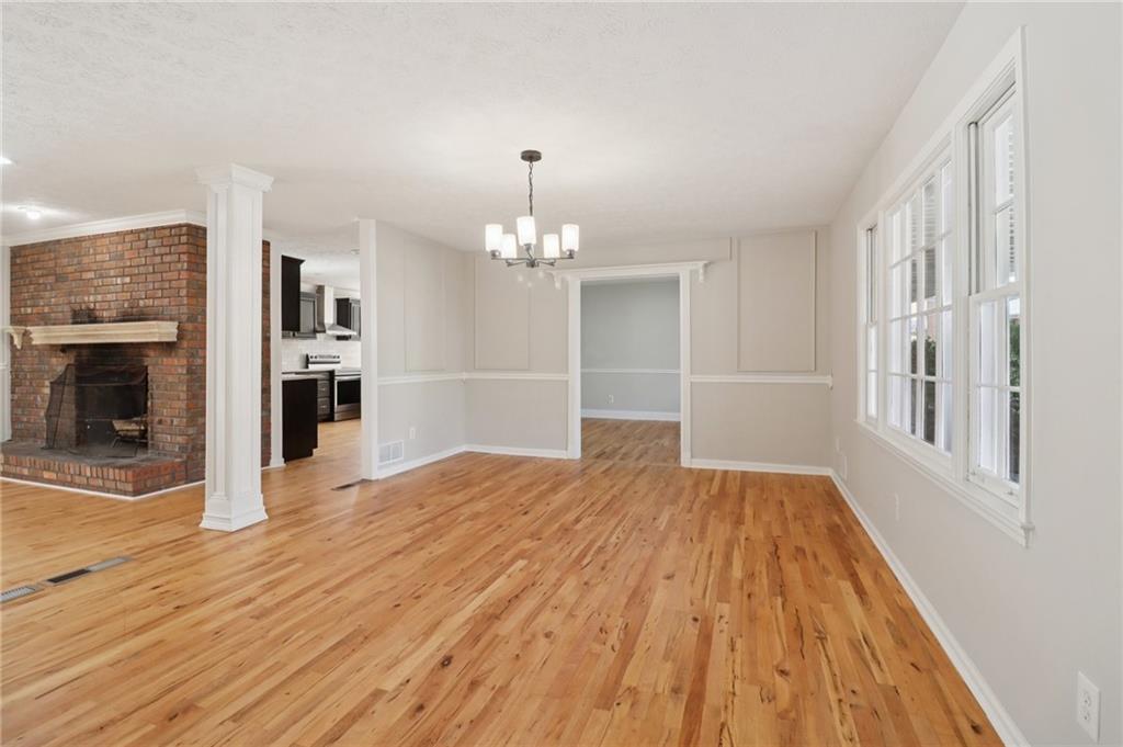 Smyrna, Georgia, 30082, United States, 6 Bedrooms Bedrooms, ,3 BathroomsBathrooms,Residential,For Sale,2002854