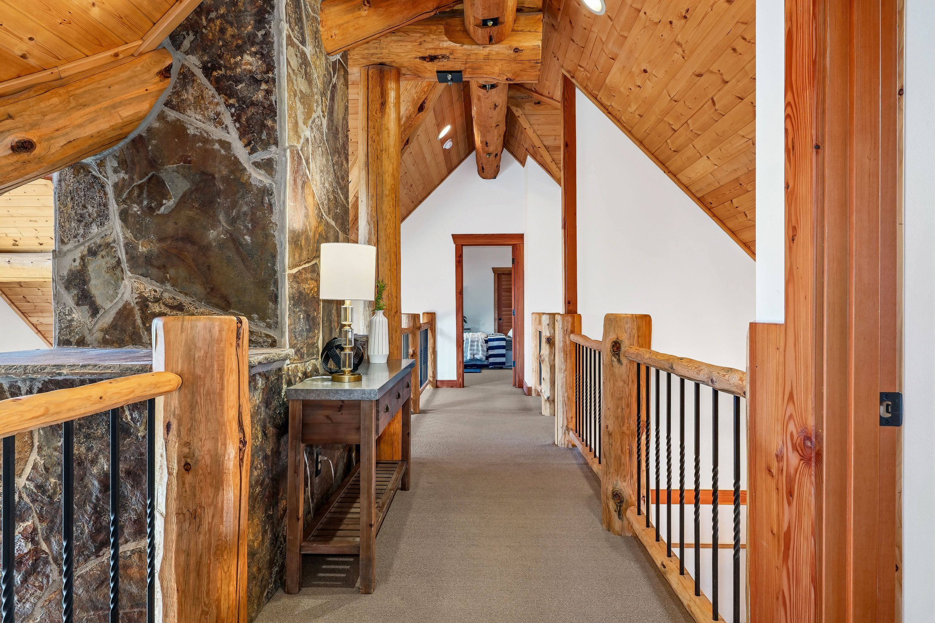  Mountain Glen Ranch  A Distinctive Northwest Estate with Montana Soul - 物件實景