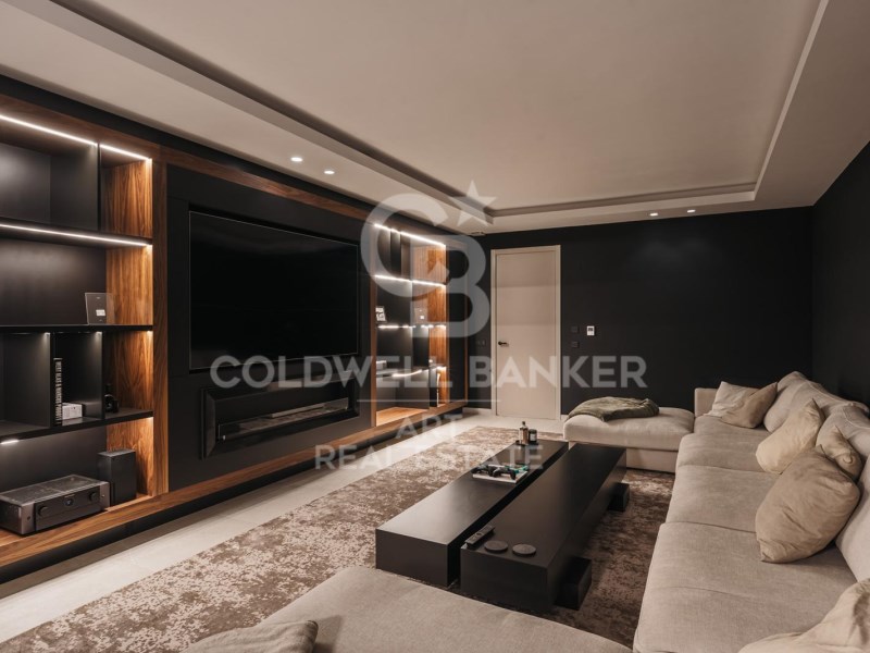 Marbella, Andalusia, ES, 5 Bedrooms Bedrooms, ,6 BathroomsBathrooms,Residential,For Sale,1885569