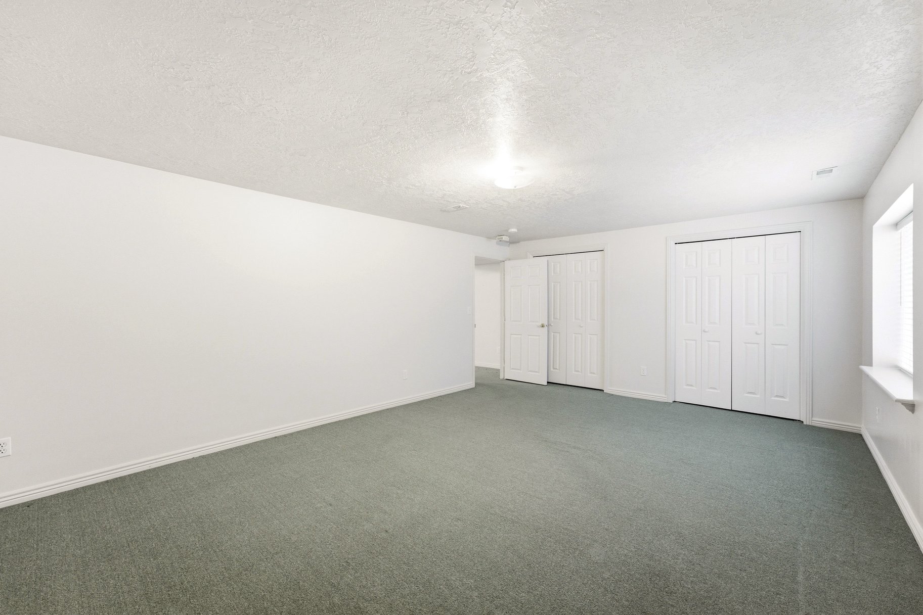  Rarely Available 55+ Home in The Vistas at Riverbend - 物件實景